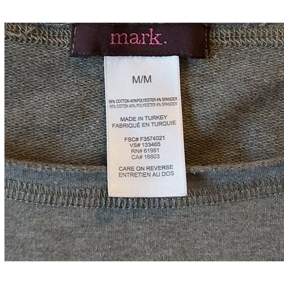 mark. Lounge Top Size Medium - Picture 5 of 6